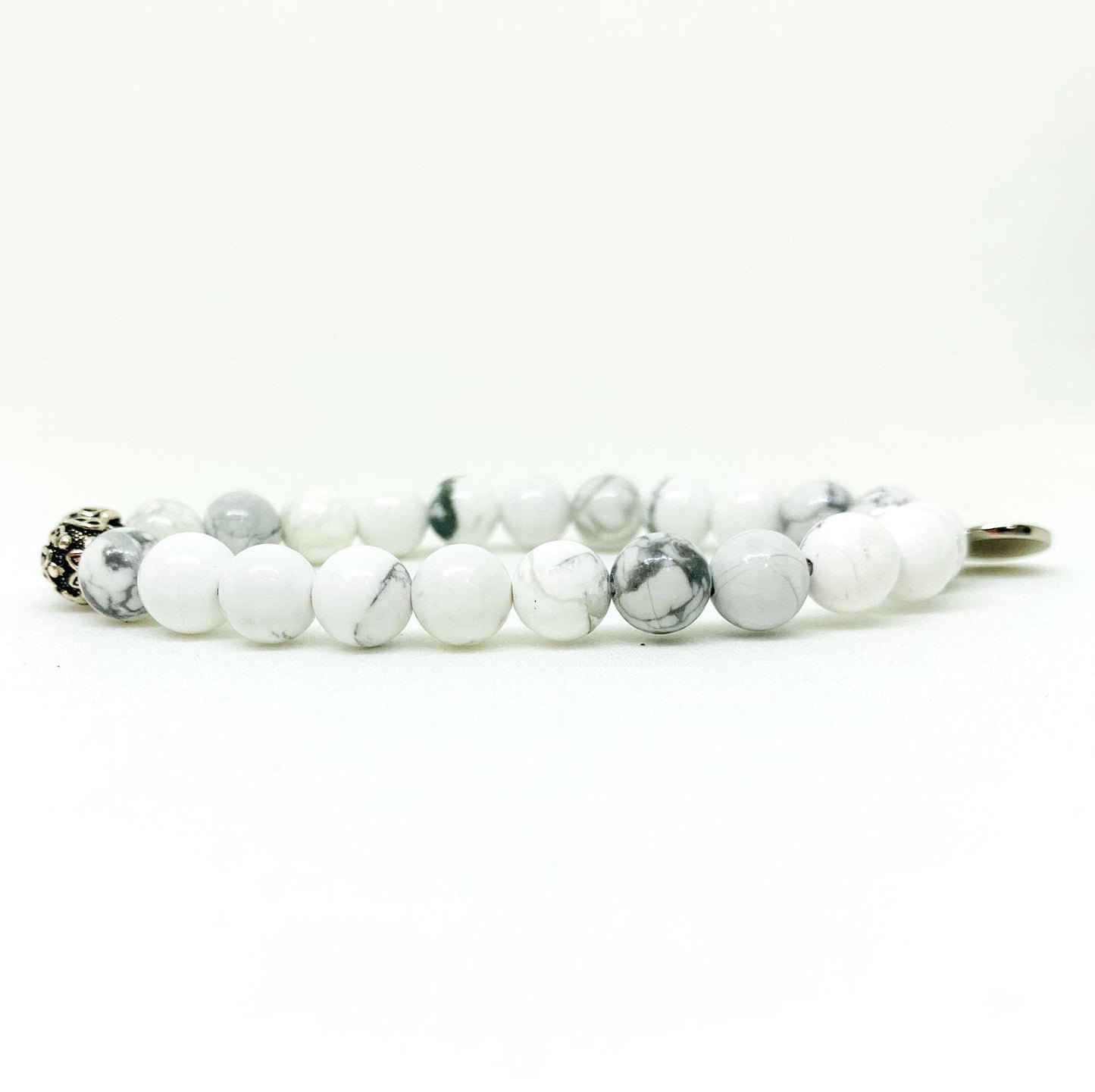 White Howlite Stone Silver Bead Bracelet (8 MM)